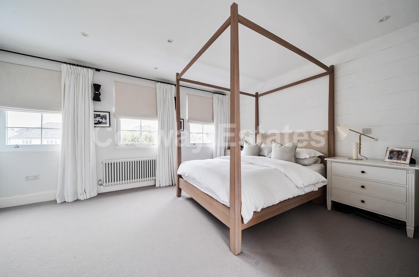Brockenhurst Gardens, Mill Hill, NW7, London